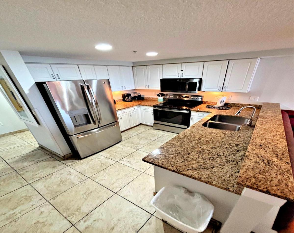 2 Bedroom Resort Condo Direct Oceanfront Wyndham Ocean Walk - Daytona Funland 2226 Daytona Beach Exterior foto